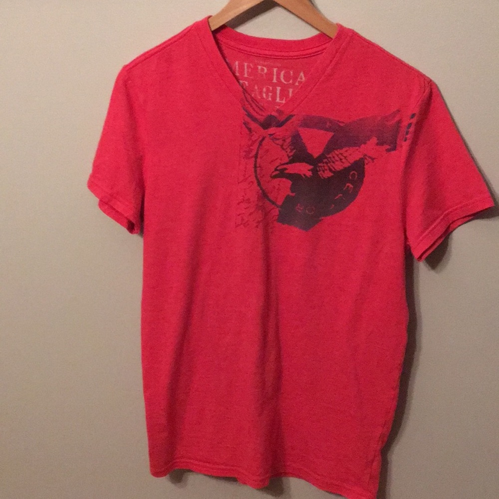 American Eagle Men's T shirt